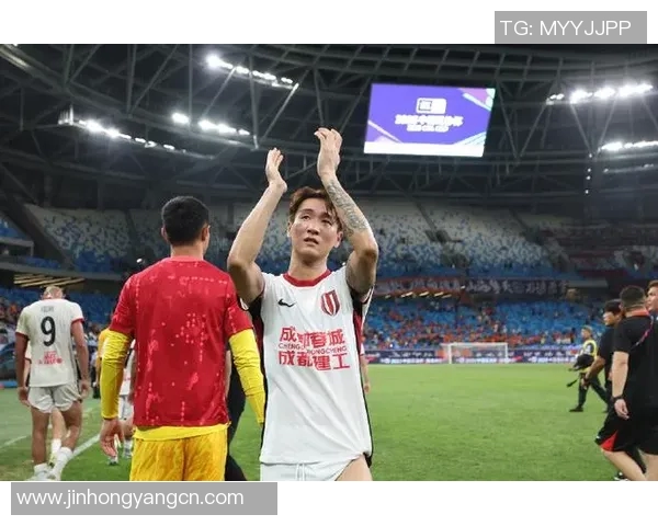 成都迎来足球明星的光辉时刻与梦想之旅