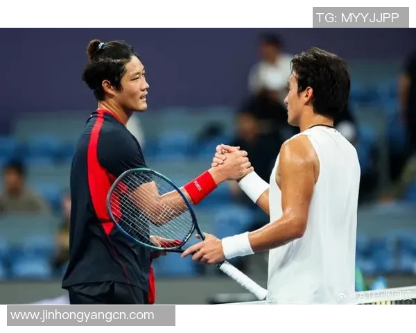 杭州网球队在欧锦赛中的团队协作展现出色表现引发关注与赞誉