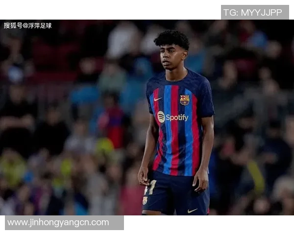 足球明星中身高最高的球员是谁揭秘他的职业生涯与成就