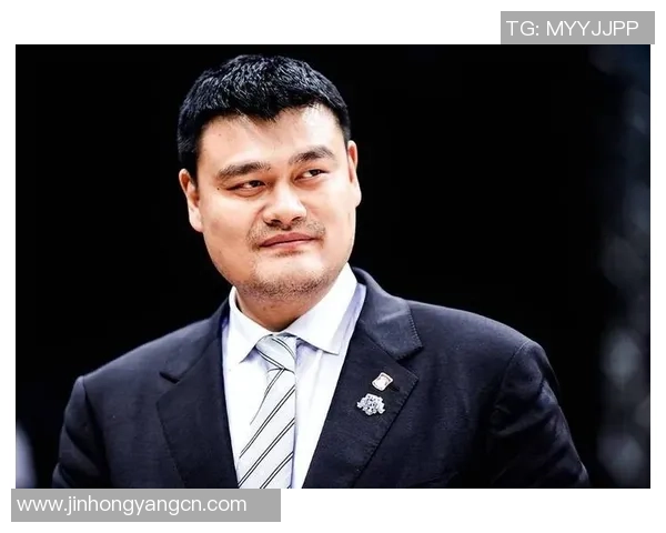 足球明星姚明头像图片展示与分析,揭示其在体育界的独特魅力与影响力 足球明星姚明头像图片展示与分析,揭示其在体育界的独特魅力与影响力